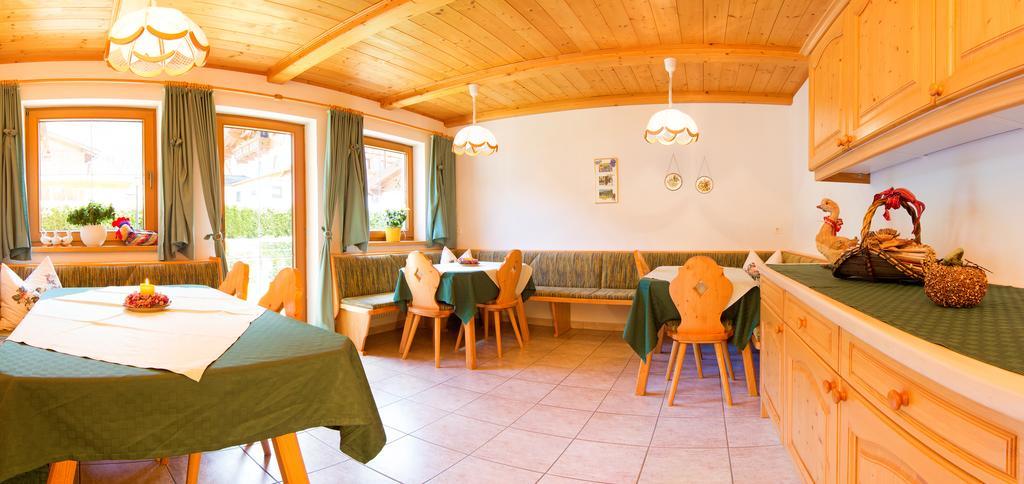 Bed and Breakfast Haus Elisabeth Нойштифт-им-Штубайталь Экстерьер фото