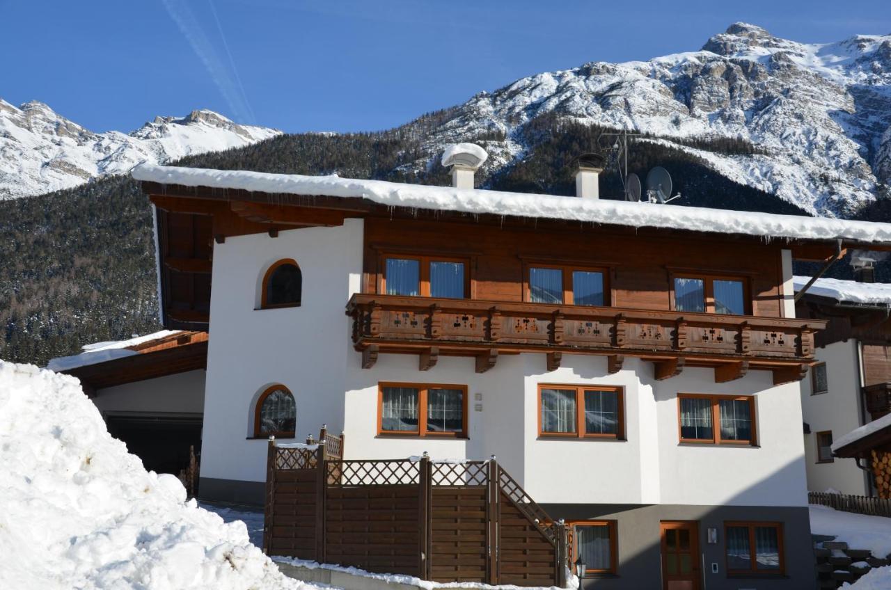 Bed and Breakfast Haus Elisabeth Нойштифт-им-Штубайталь Экстерьер фото